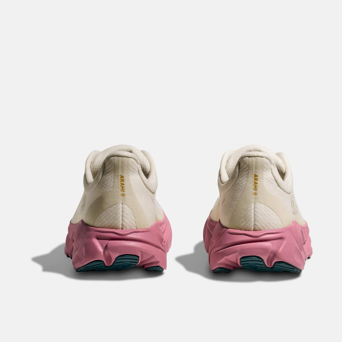 Hoka AraHi 8 Wide Alabaster/Lingonberry