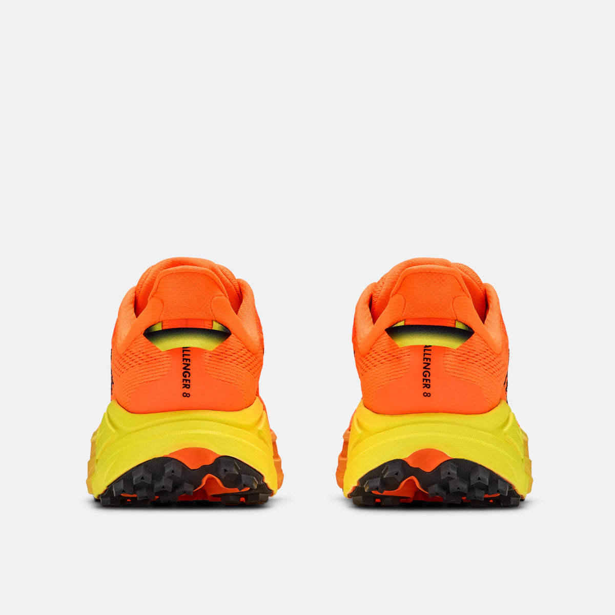 Hoka Challenger 8 Neon Tangerine/Hoka Citrus