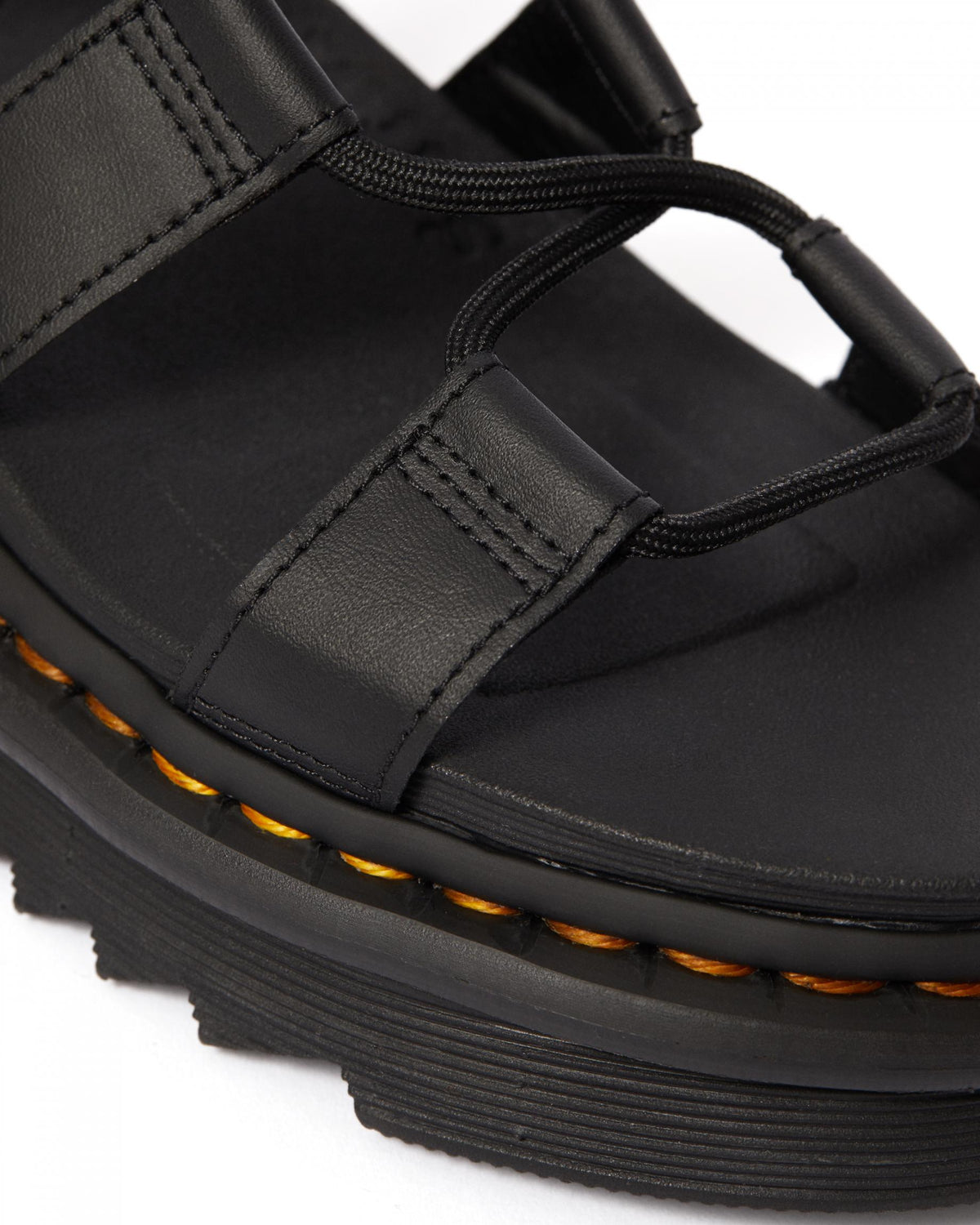 Dr. Martens Nartilla