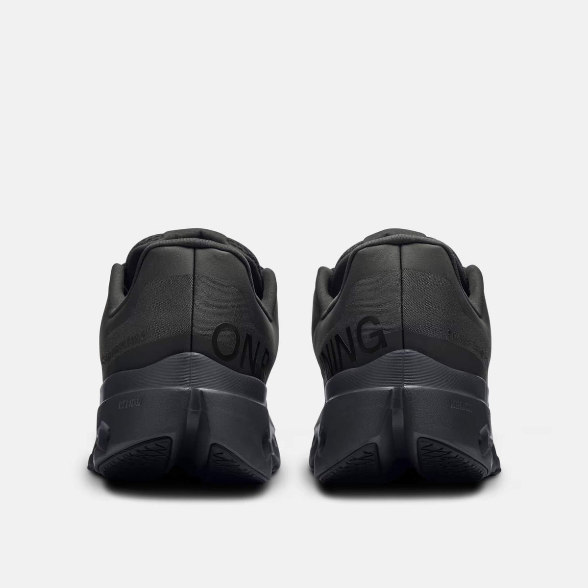 On Cloudsurfer Next Black/Eclipse