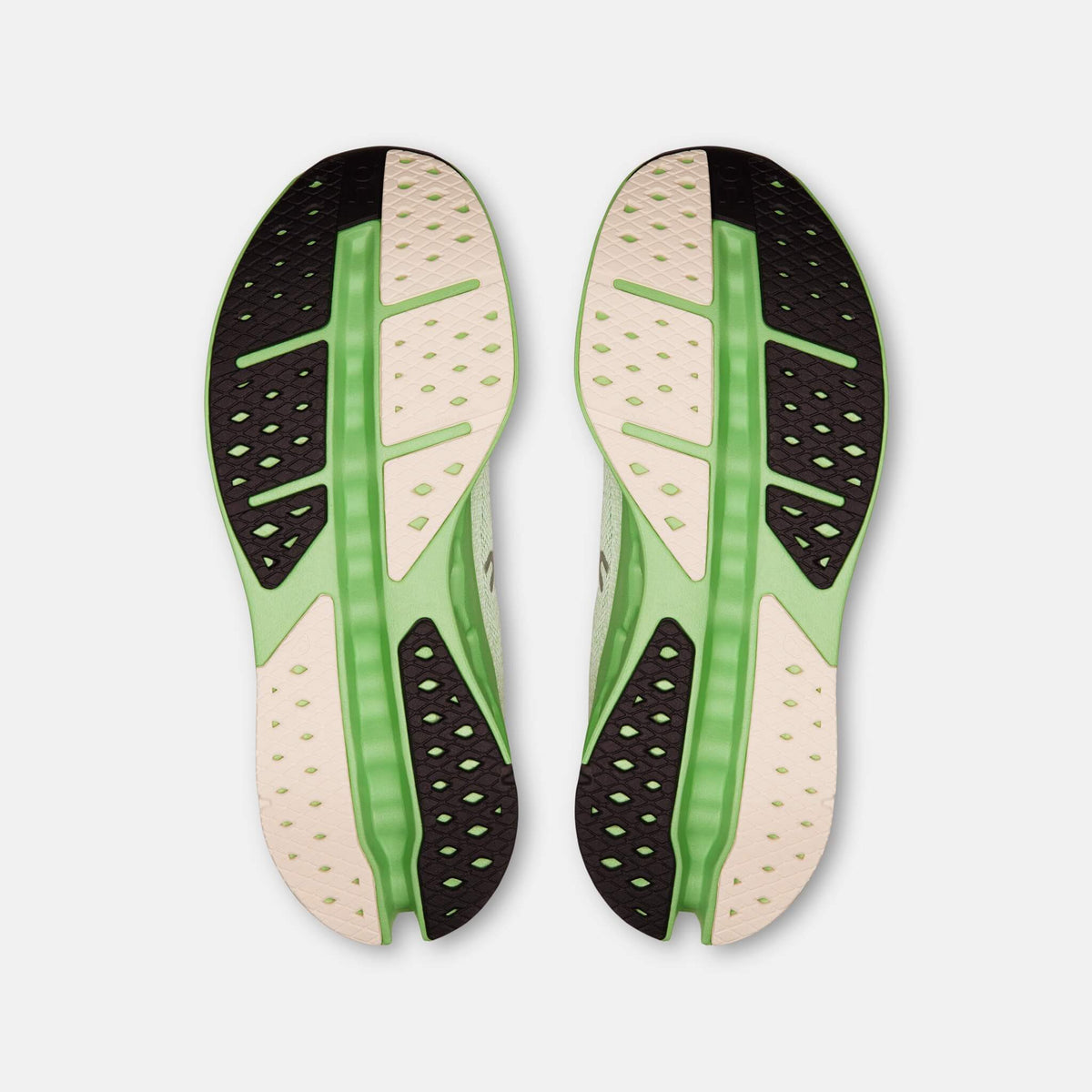 On Cloudsurfer Max Ivory/Honeydew
