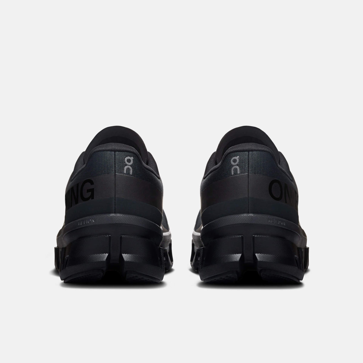 On Cloudmonster 1 Black/Black