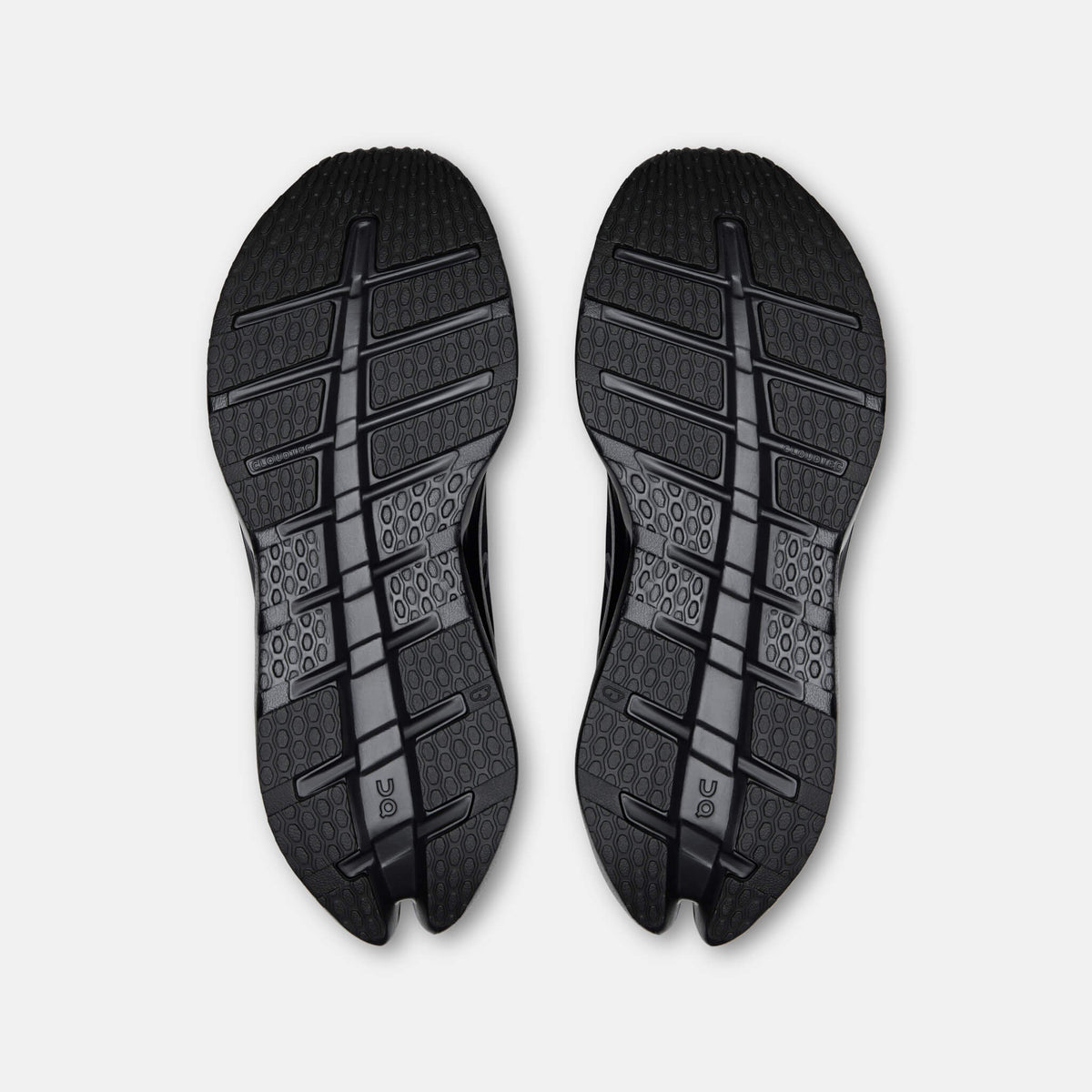 On Cloudrunner 3 Black/Black