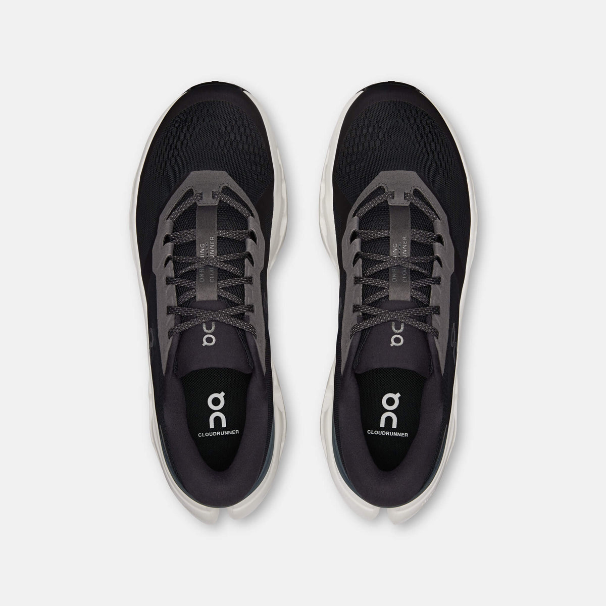 On Cloudrunner 3 Black/Ivory